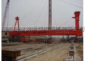 120吨造船门机安装现场