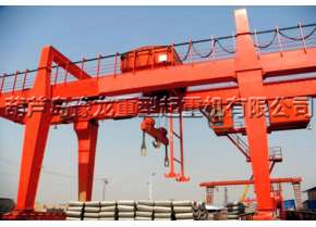 双梁吊钩门式起重机