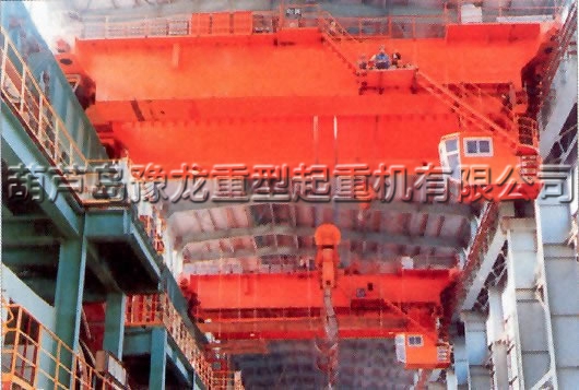 双钩桥式起重机